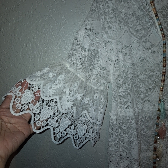 NWT Fashion Concepts Ivory Lace Knee Length Cover Up Size Small - Picture 5 of 8